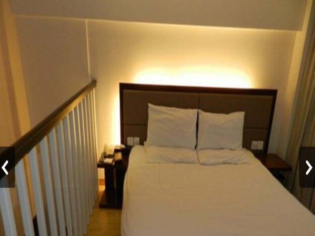 Ji Hotel Jing'An Temple שנגחאי מראה חיצוני תמונה