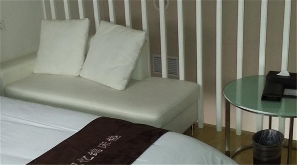Ji Hotel Jing'An Temple שנגחאי מראה חיצוני תמונה