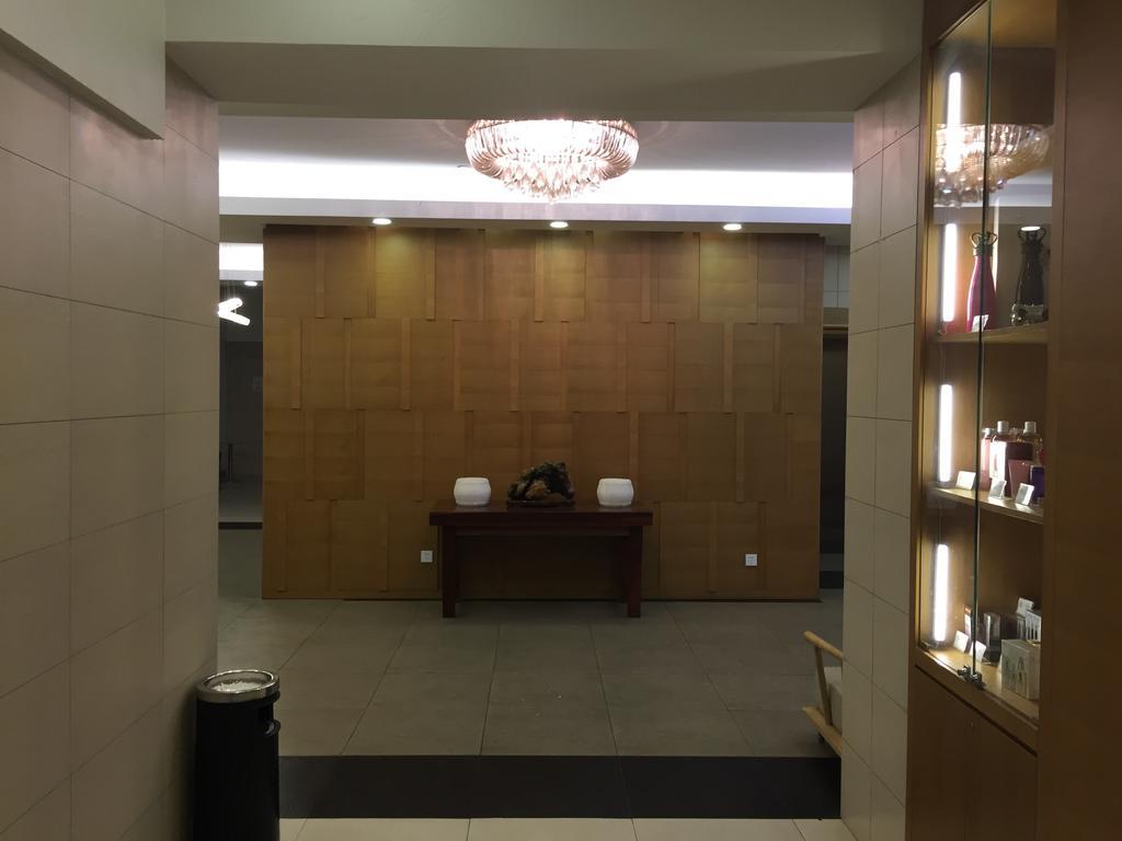 Ji Hotel Jing'An Temple שנגחאי מראה חיצוני תמונה